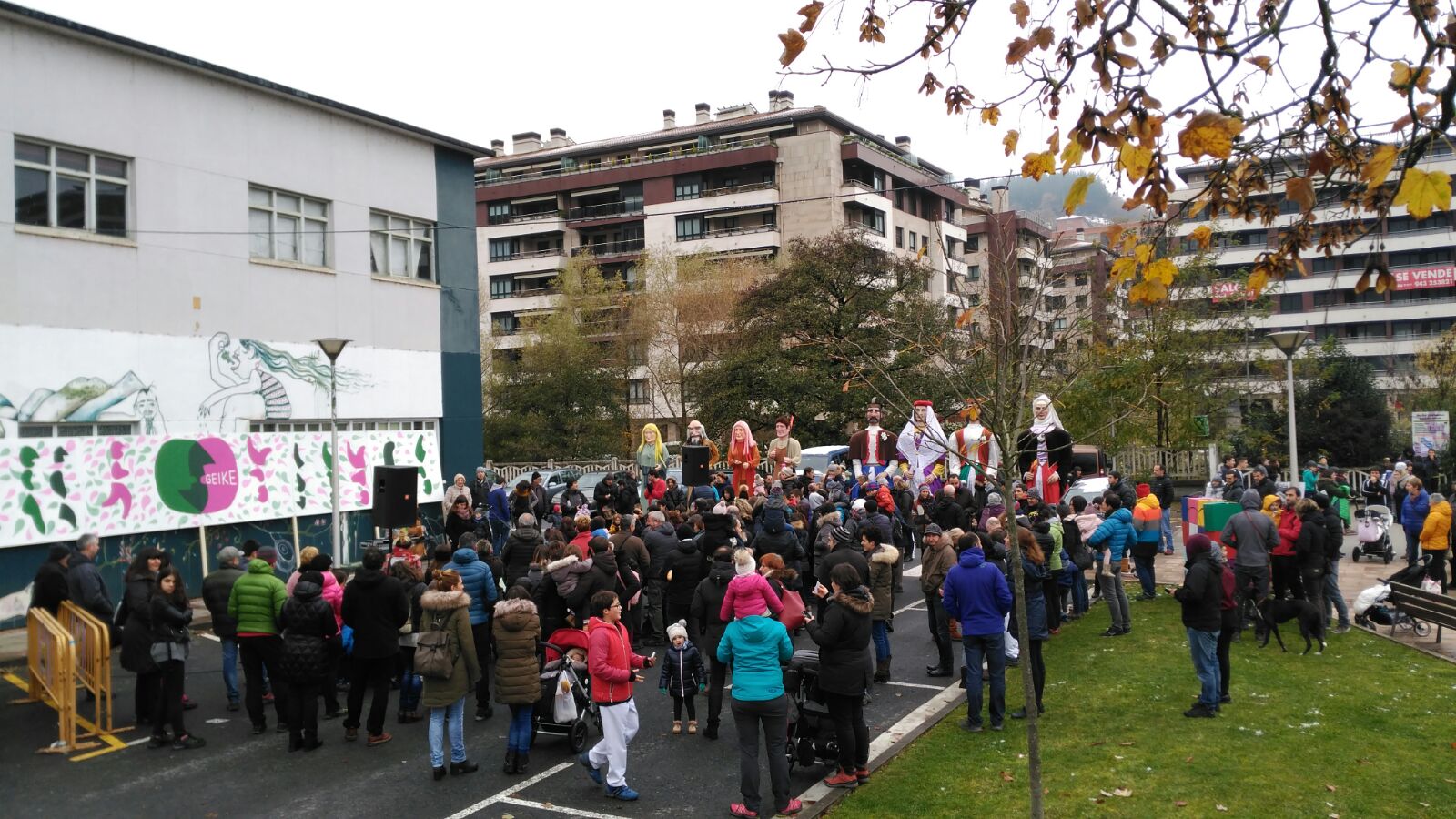 Elkarrekin ospatu GEIKE!